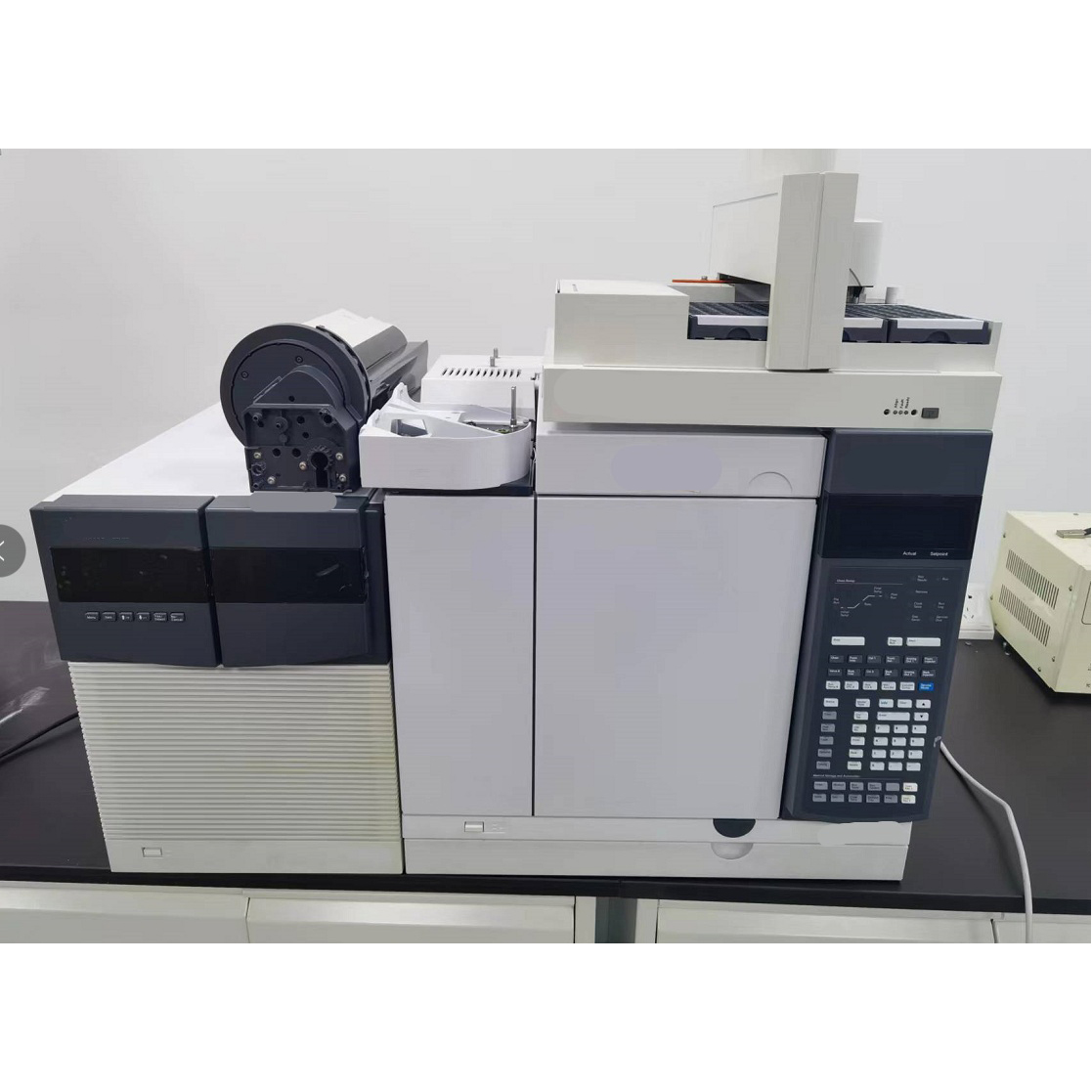  Agilent 7890B-7000C 三重四极杆气质联用仪