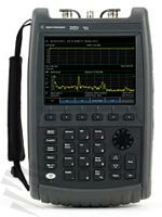 N9912A FieldFox 射频分析仪、手持式电缆和天线分析仪，以及手持式频谱分析仪，4/6 GHz