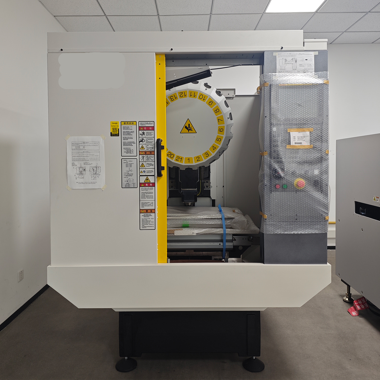 FANUC α-D21MiA 钻攻中心
