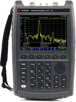 KEYSIGHT N9913A FieldFox 手持式微波分析仪，4 GHz