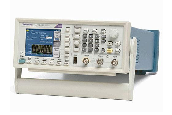 Tektronix AFG2021 任意波形/函数发生器