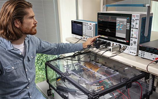 深入了解 SiC 和 GaN 功率转换器